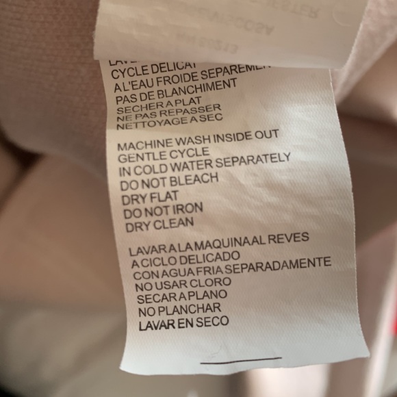 Pastel pink with white squares sweater and loose cowl for winter time! - Picture 6 of 6